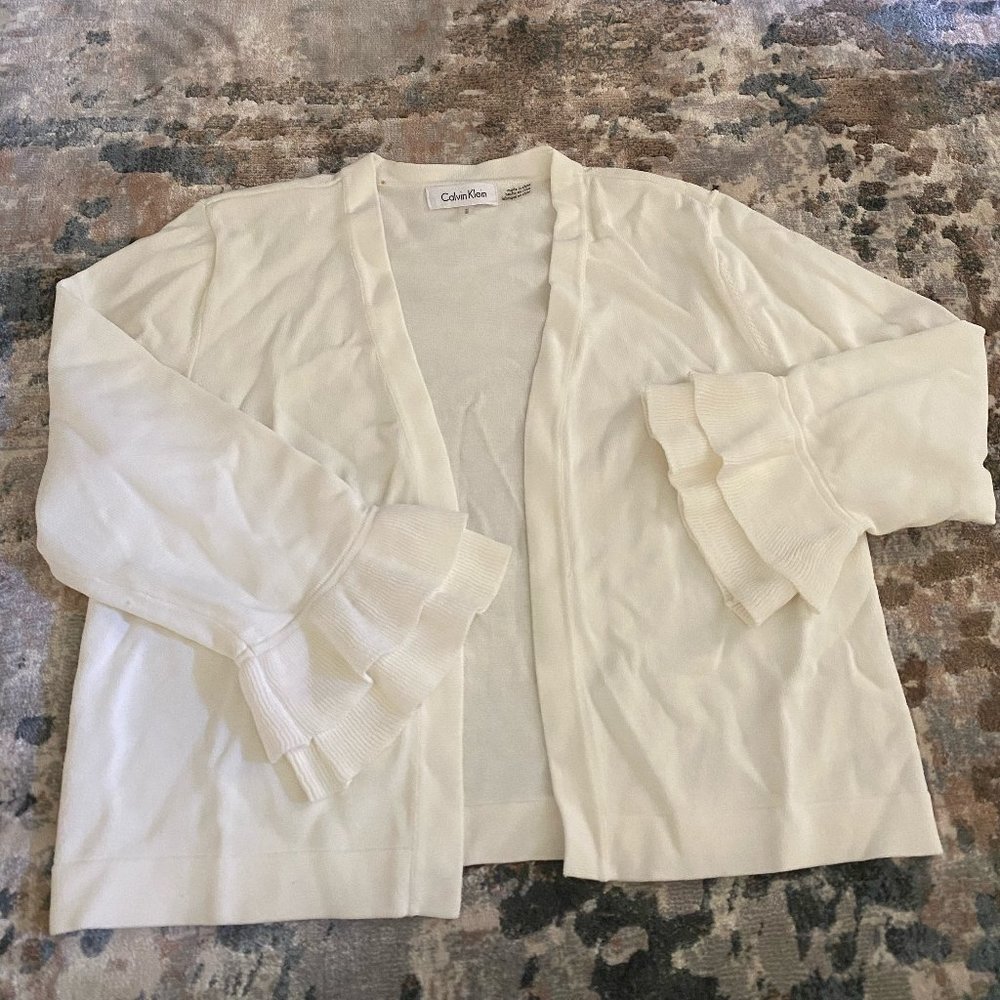 CALVIN KLEIN Ruffled-sleeve open front white sweat